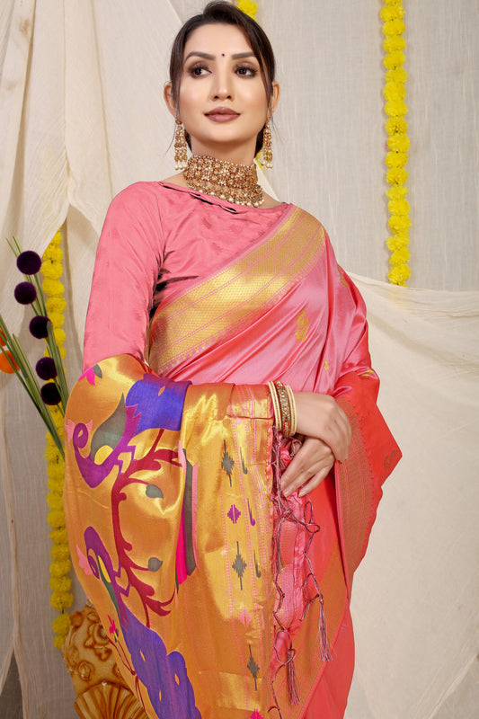 Dhiyona GR Women's Gol Mor Light Pink Zari Paithani Silk Saree