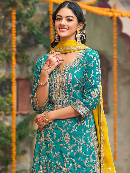 Zari Ethnic Motifs Embroidered Notch Neck Straight Kurta With Trousers & Dupatta