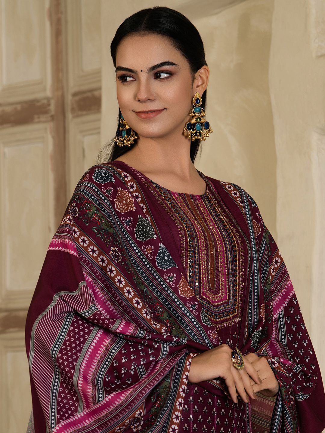 Dhiyona SN Women's Floral Printed Round Neck Silk Blend Straight Kurta With Trousers & Dupatta