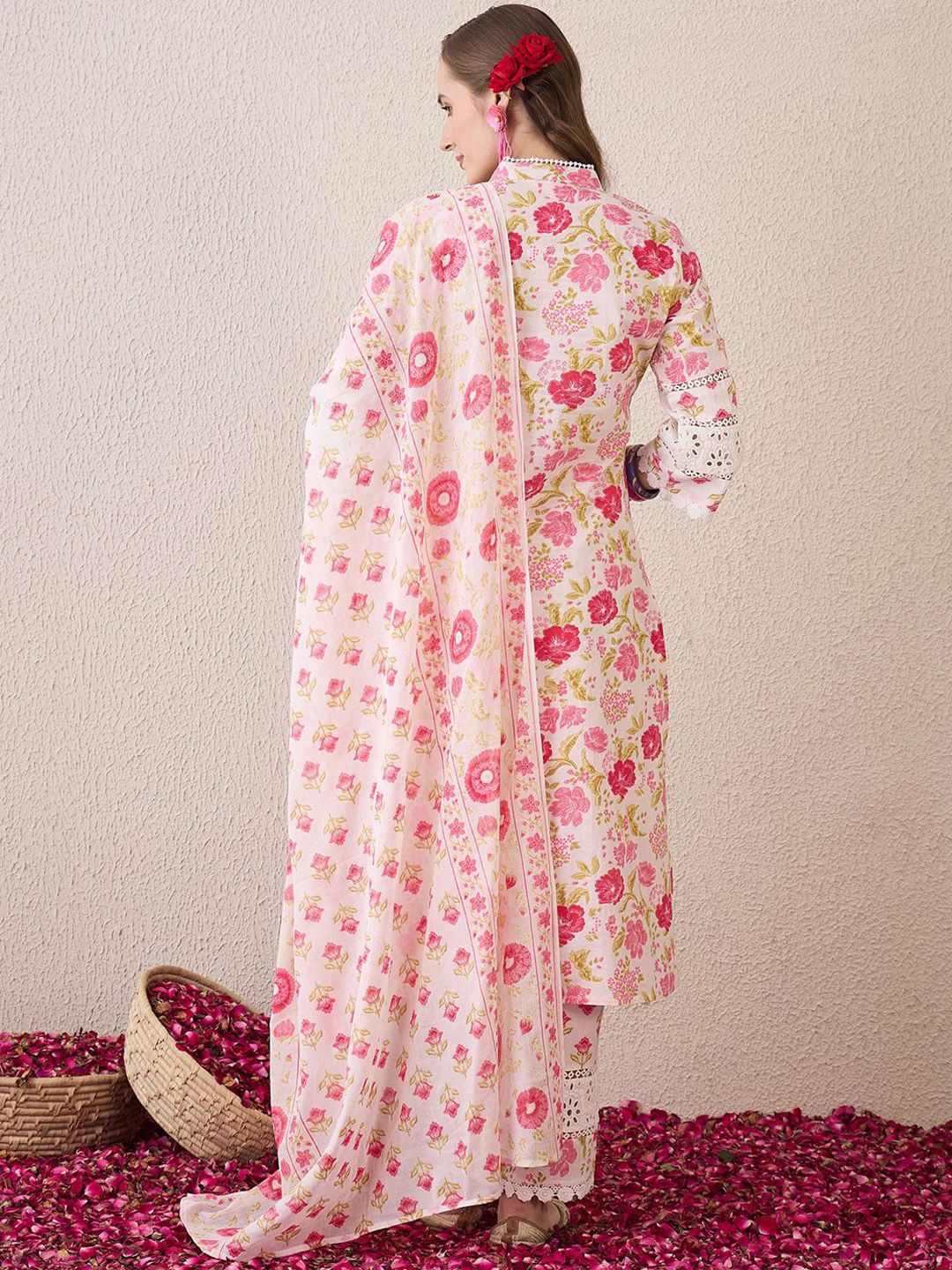 Floral Embroidered Mandarin Collar Pure Cotton Kurta With Trousers & Dupatta