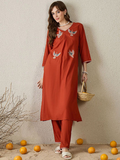 Dhiyona IE Embroidered V-Neck Tunic With Trousers