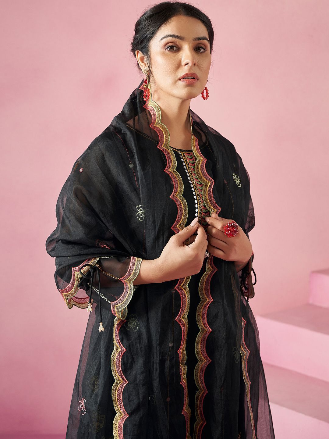 Dhiyona IE Women Floral Embroidered Regular Mirror Work Kurta with Trousers & With Dupatta