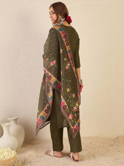 Dhiyona IE Women Ethnic Motifs Embroidered Regular Kurta & Trouser & Dupatta