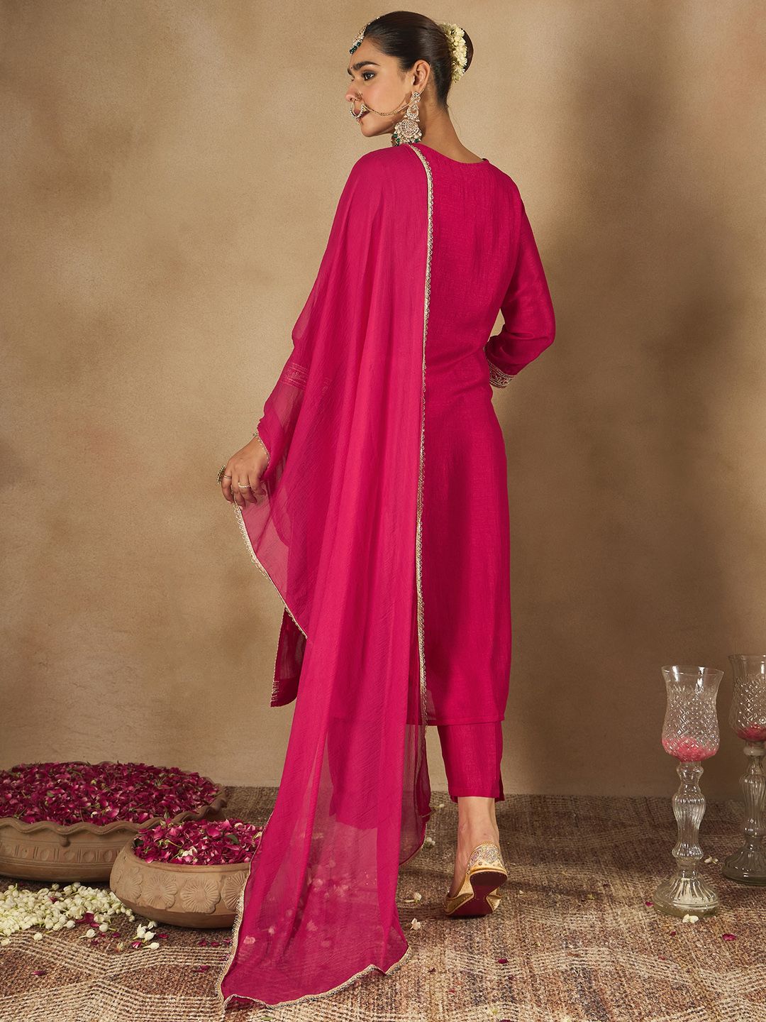 Dhiyona IE Women Embroidered Regular Kurta with Trousers & With Dupatta