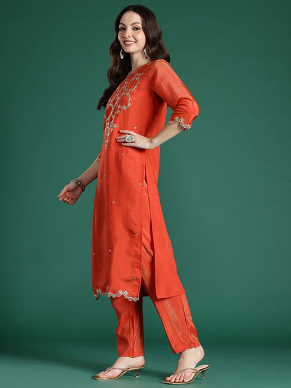Dhiyona IE Floral Embroidered Kurta with Trousers & With Dupatta