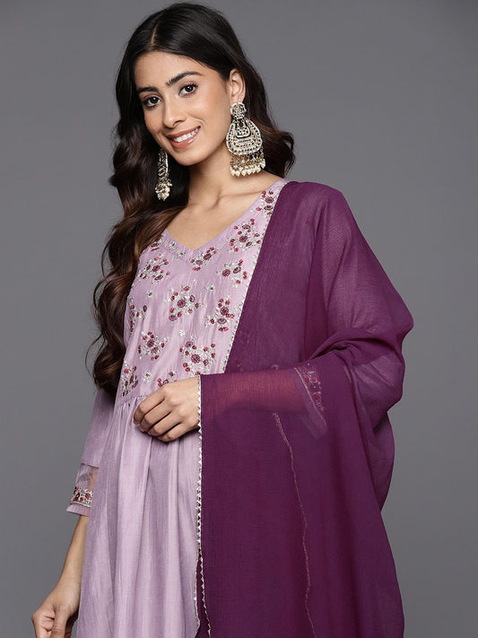Dhiyona VA Women'sEmbroidered Empire Sequinned Kurta With Trousers & Dupatta