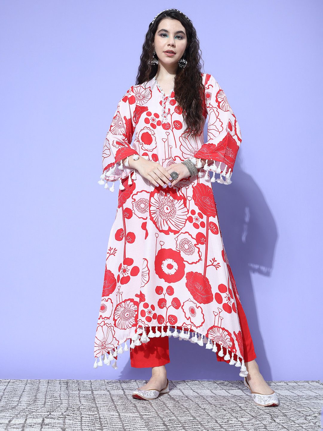 Dhiyona VA Women'sWinter Floral Printed V-Neck A-Line Woolen Kurta Set with Tesselled Hem