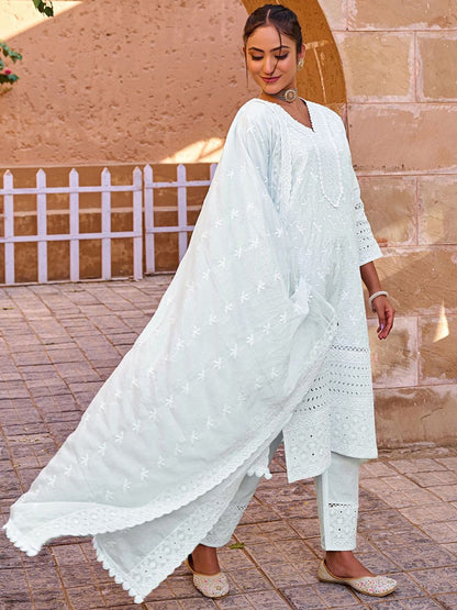 Floral Embroidered Thread Work Pure Cotton Straight Kurta With Trousers & Dupatta