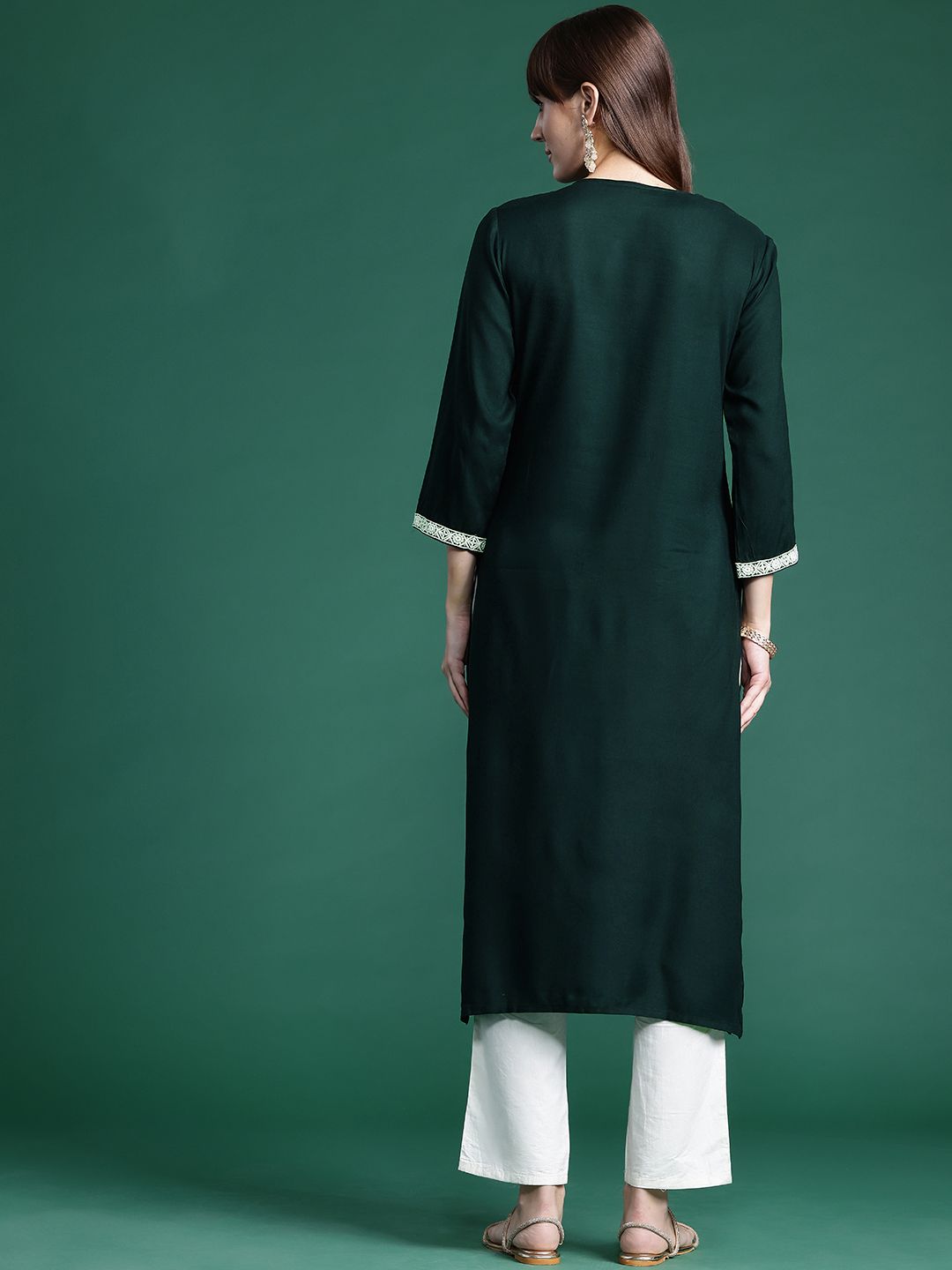 Dhiyona IE Women Ethnic Motifs Embroidered Thread Work Kurta