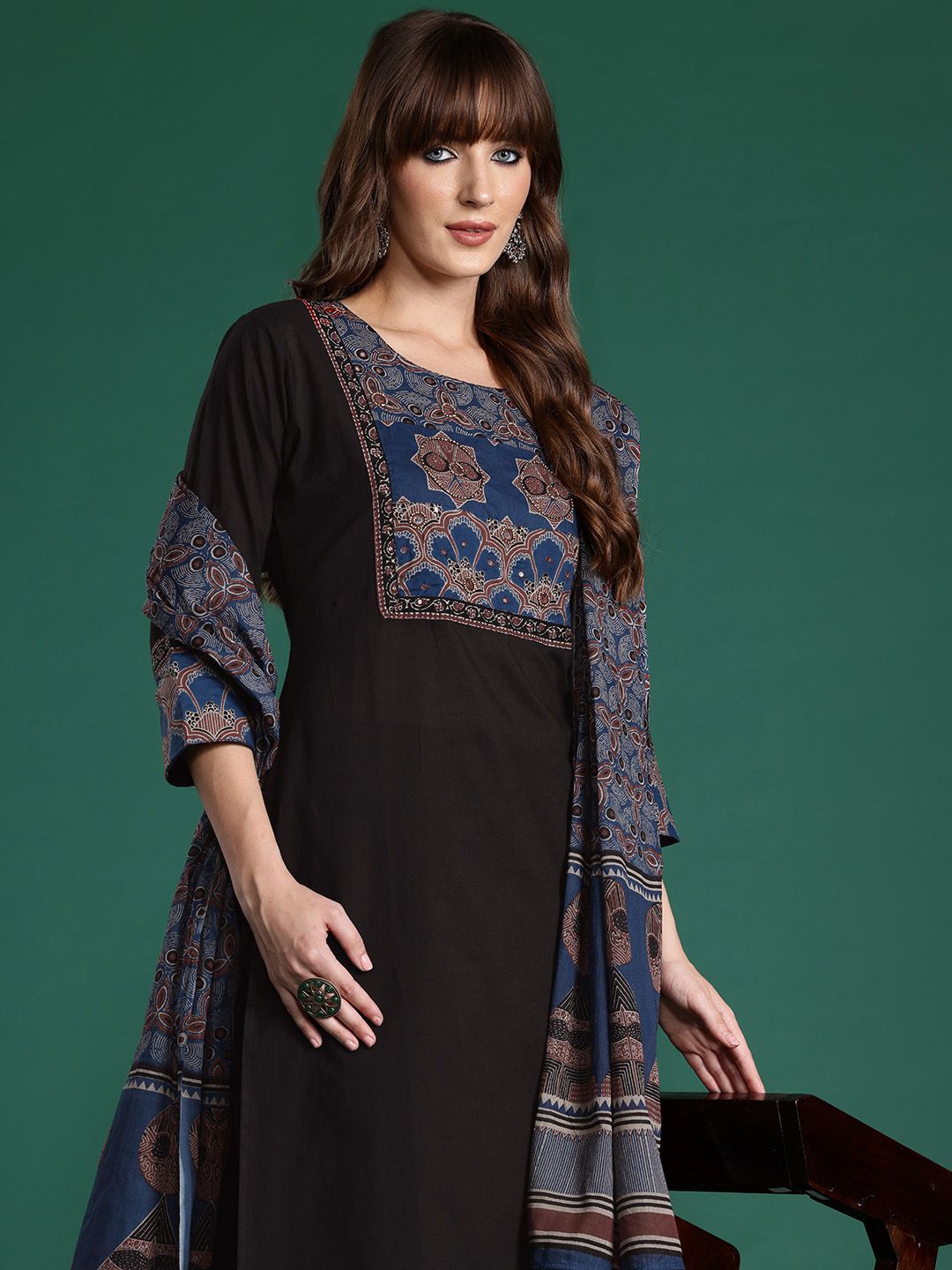 Dhiyona IE Ethnic Motifs Printed Mirror Work Pure Cotton Kurta with Trousers & With Dupatta