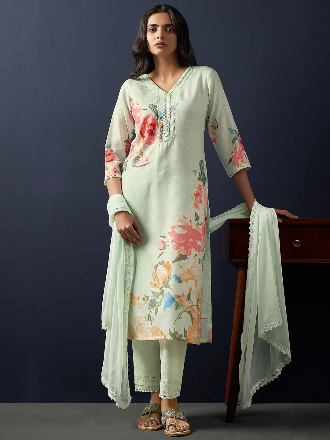 Dhiyona IE Floral Printed Regular Linen Straight Kurta With Trousers & Dupatta