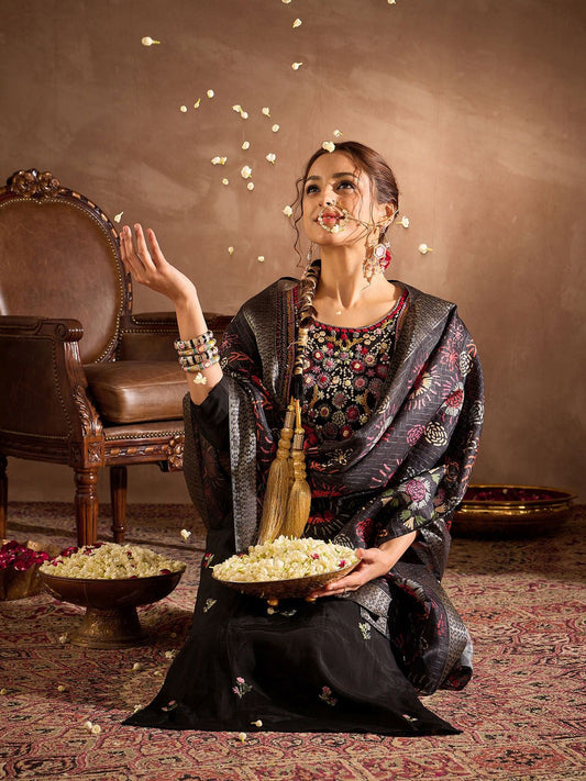 Dhiyona IE Floral Embroidered Thread Work Straight Kurta With Trousers And Dupatta