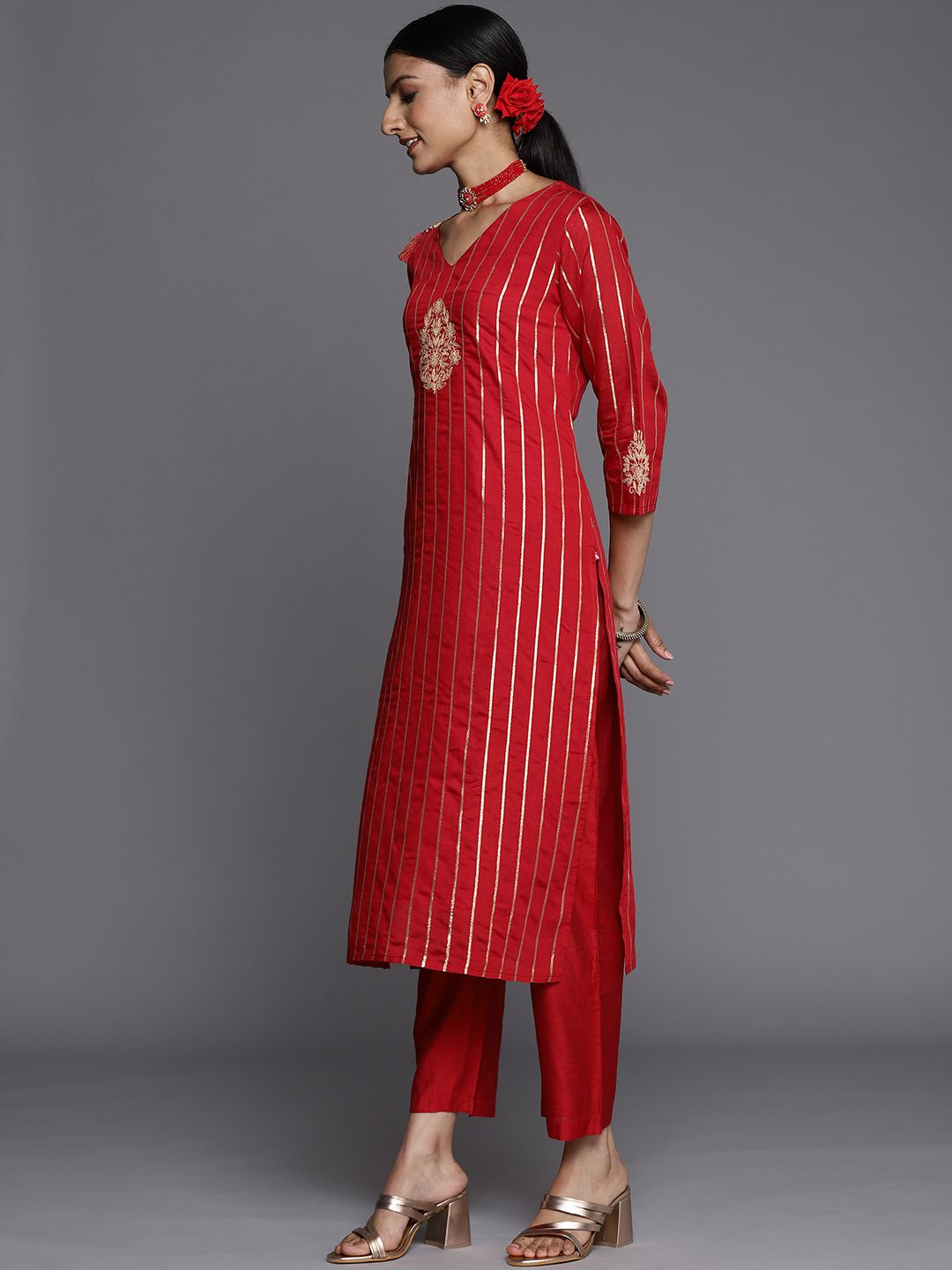 Dhiyona VA Women's Red Floral Embroidered Kurta with Trousers & With Dupatta