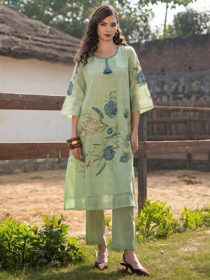 Women Floral Printed Regular Pure Cotton A-Line Kurta with Trousers