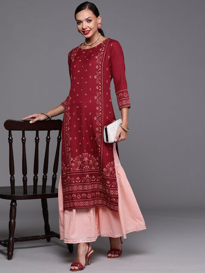 Dhiyona IE Women Maroon Ethnic Motifs Foil Print Round Neck Regular Sleeves Straight Kurta