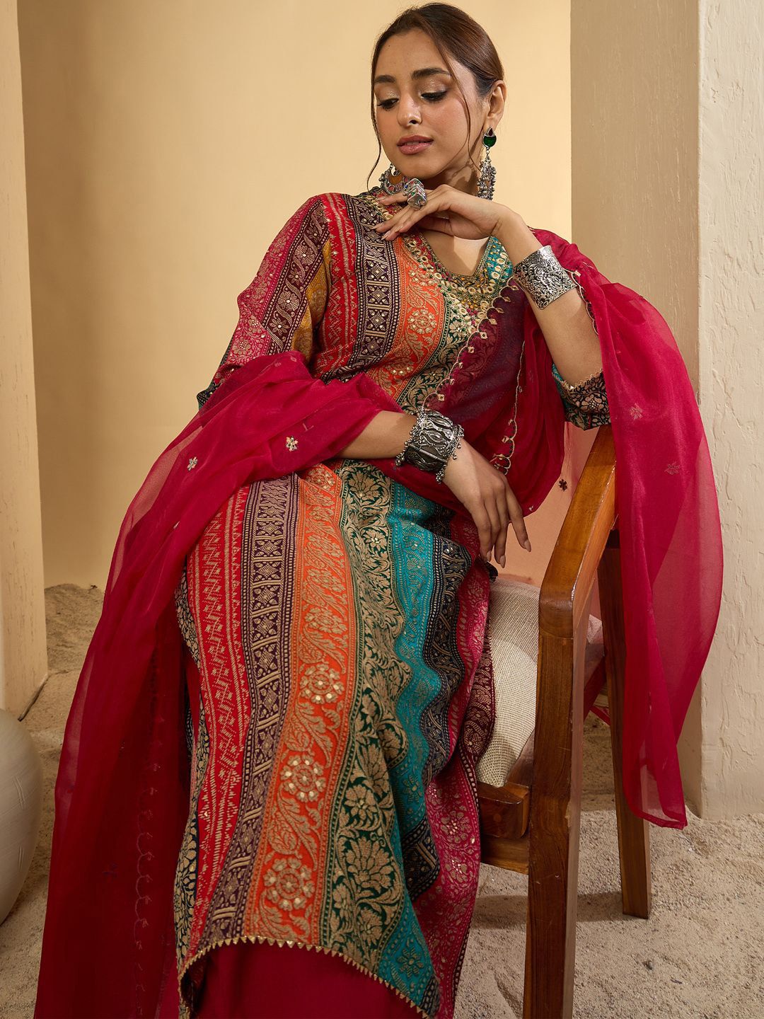 Women Ethnic Motifs Embroidered Thread Work Kurta with Palazzos & With Dupatta