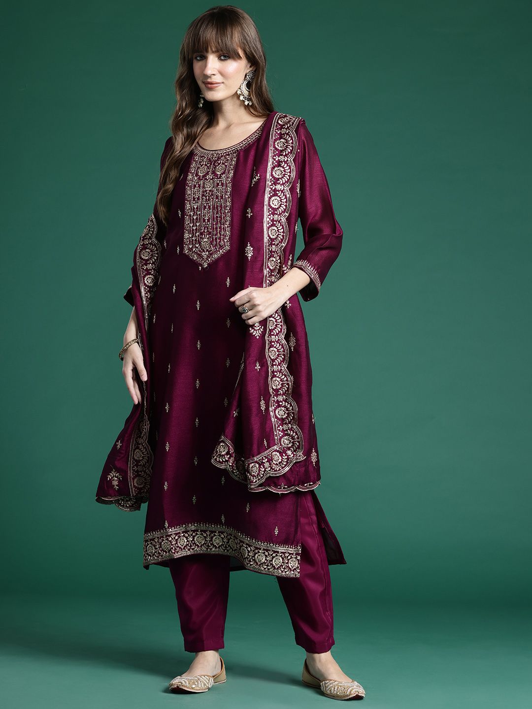 Ethnic Motifs Embroidered Sequinned Kurta with Trousers & With Dupatta