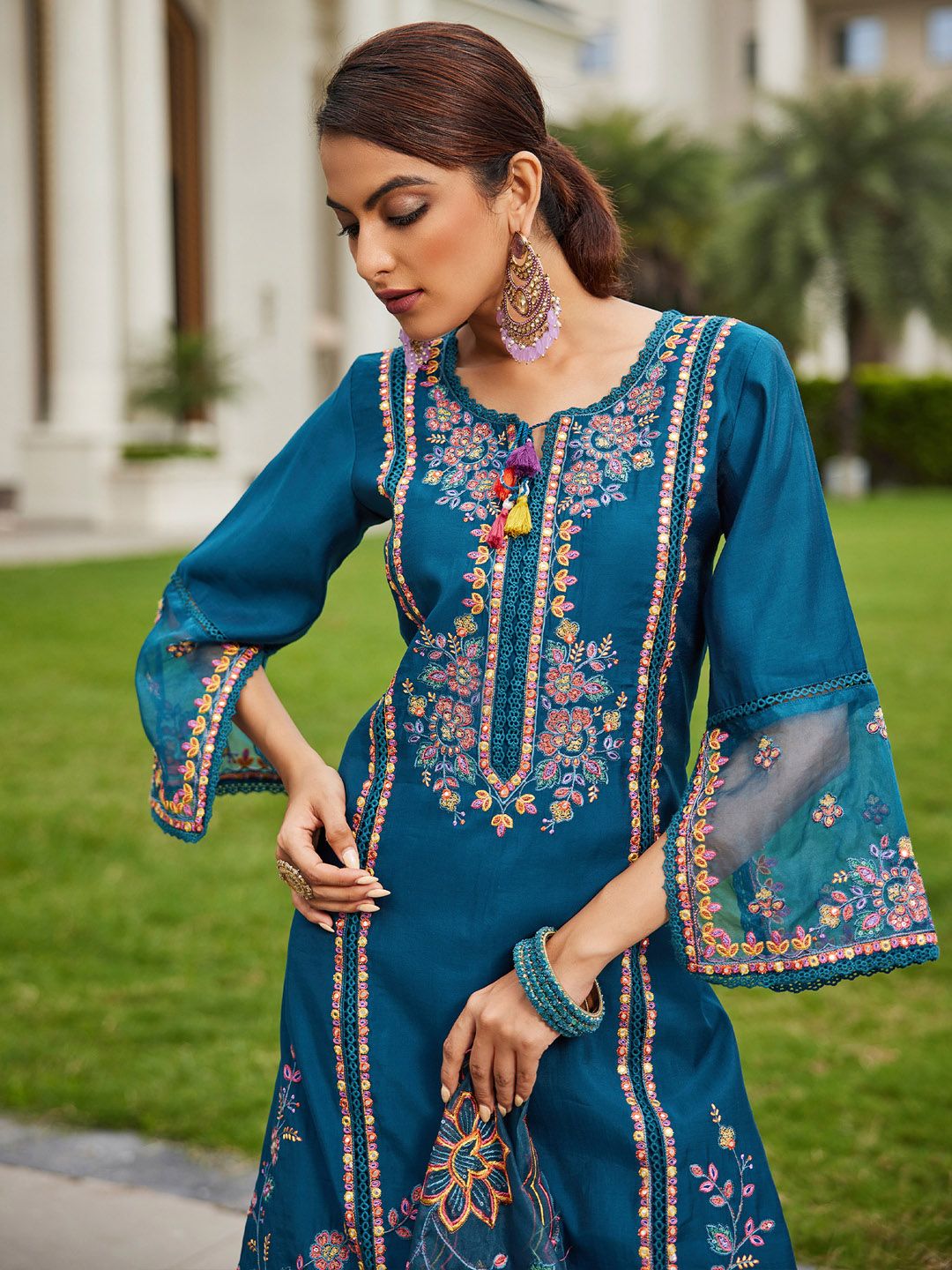 Women Ethnic Motifs Embroidered Regular Mirror Work Kurta with Trousers & With Dupatta