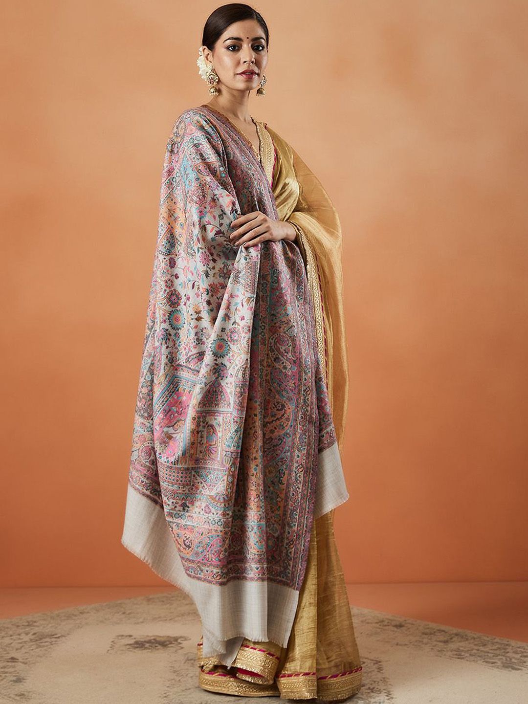 Dhiyona PA Chandrika Kaani Floral Woven Design Shawl
