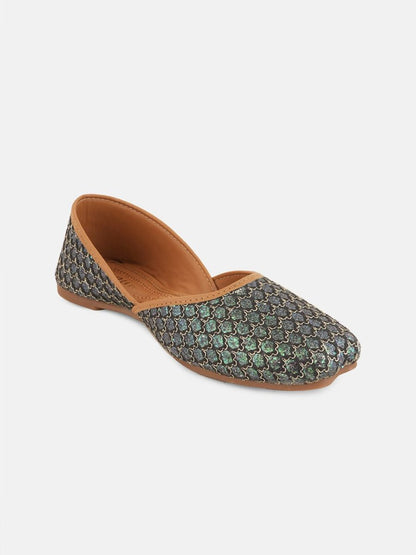 Dhiyona AK Printed Round Toe Mojaris