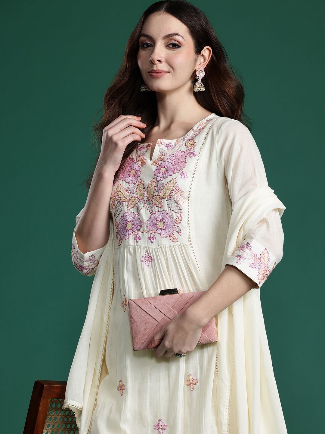 Floral Embroidered Panelled Thread Work Pure Cotton Kurta with Trousers & Dupatta