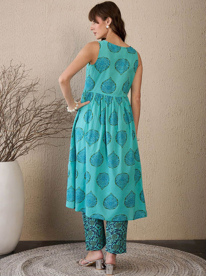 Dhiyona IE Women Floral Printed Empire Pure Cotton Kurta with Palazzos