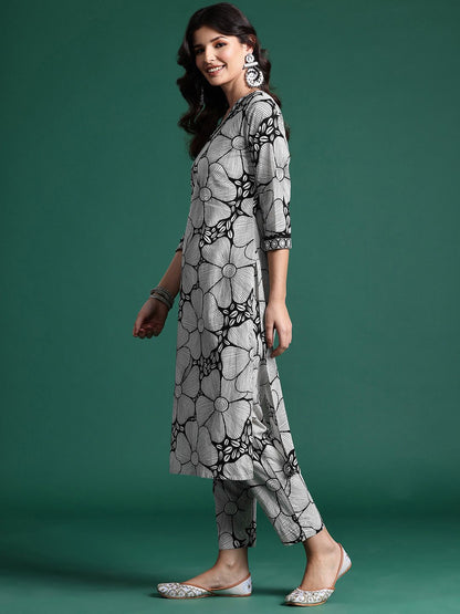 Dhiyona IE Women Printed Mirror Work Pure Cotton Kurta With Trousers & Dupatta