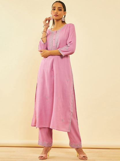 Dhiyona SO Women's Floral Embroidered Round Neck Three-Quarter Sleeves Kurta with Trousers