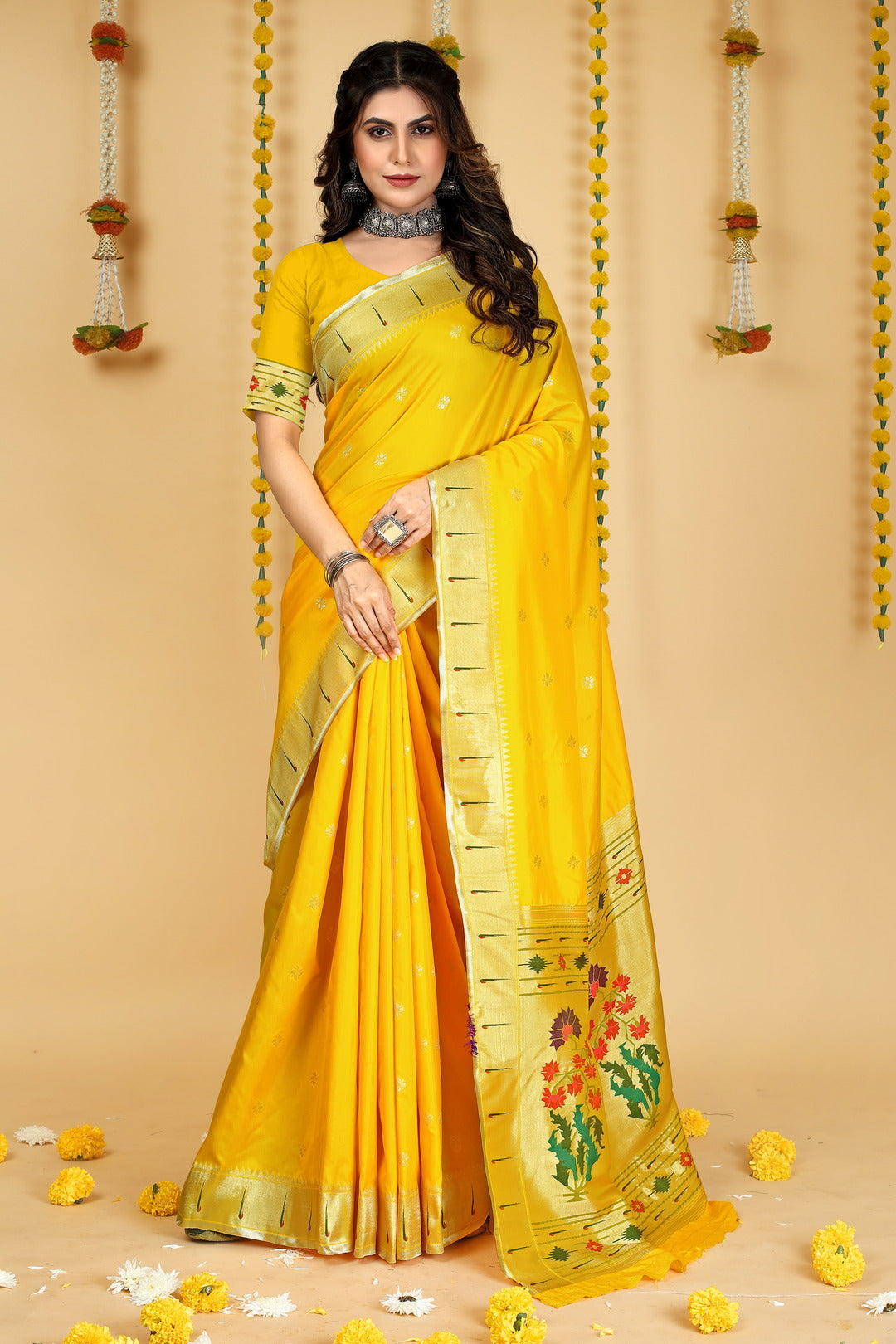 Dhiyona GR Women's Mastani 2 Yellow Zari Paithani Silk Saree