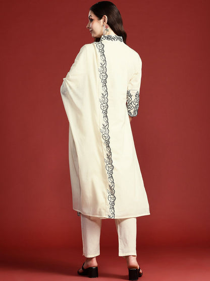 Floral Embroidered Thread Work Pure Cotton Kurta with Trousers & With Dupatta