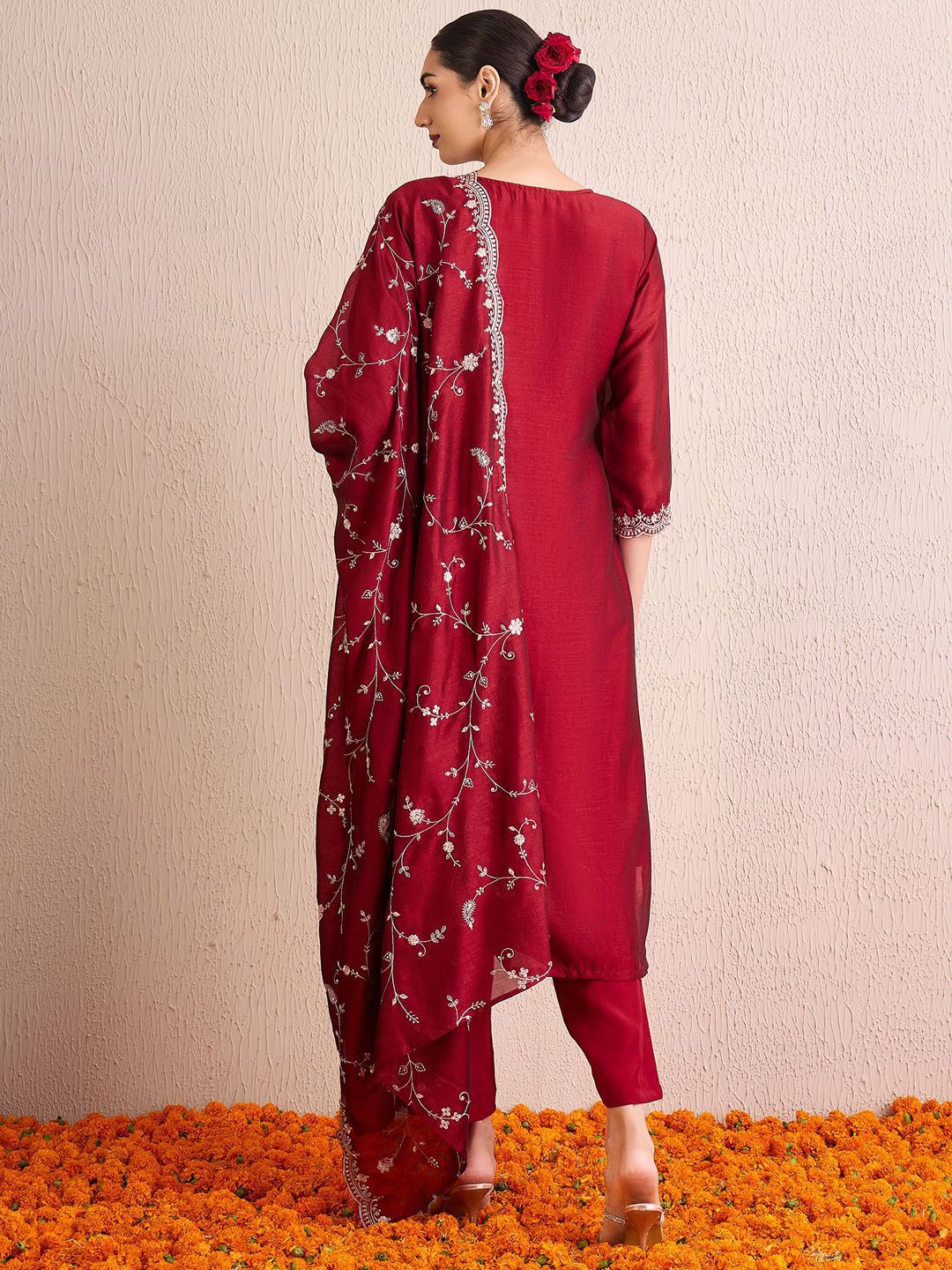 Women Ethnic Motifs Yoke Design Regular Sequinned Kurta with Trousers & With Dupatta