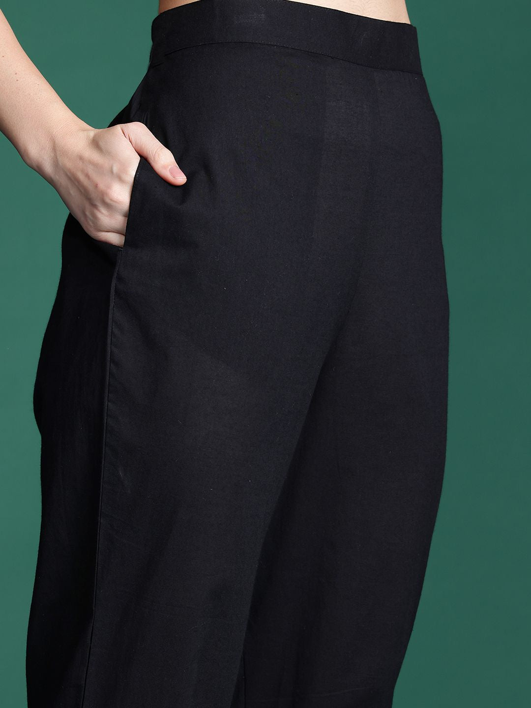 Dhiyona IE Floral Embroidered Pure Cotton Kurta with Trousers & Dupatta