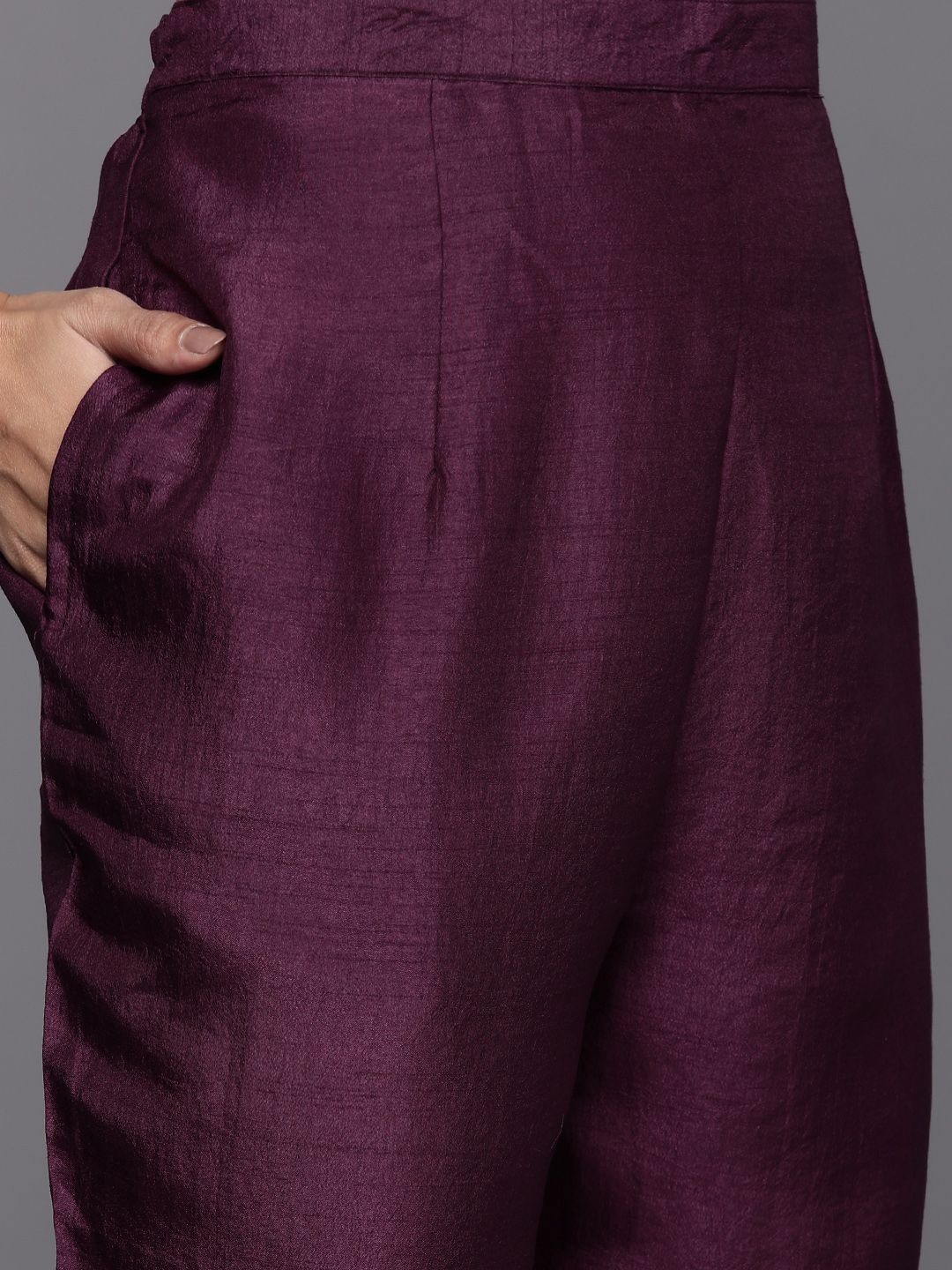 Women Purple Yoke Design Kurta with Trousers & Dupatta