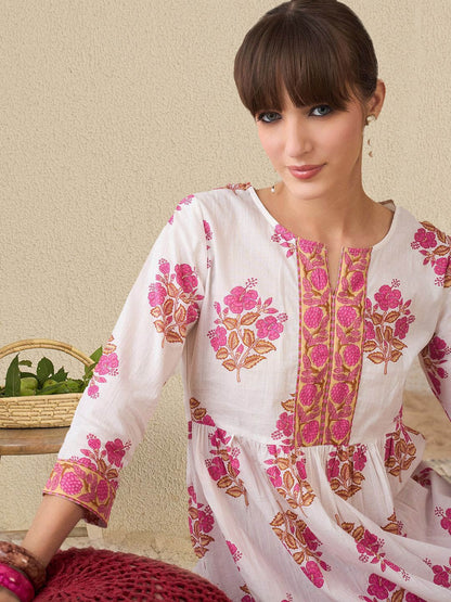 Floral Printed Notch Neck A-Line Pure Cotton Kurta With Trousers