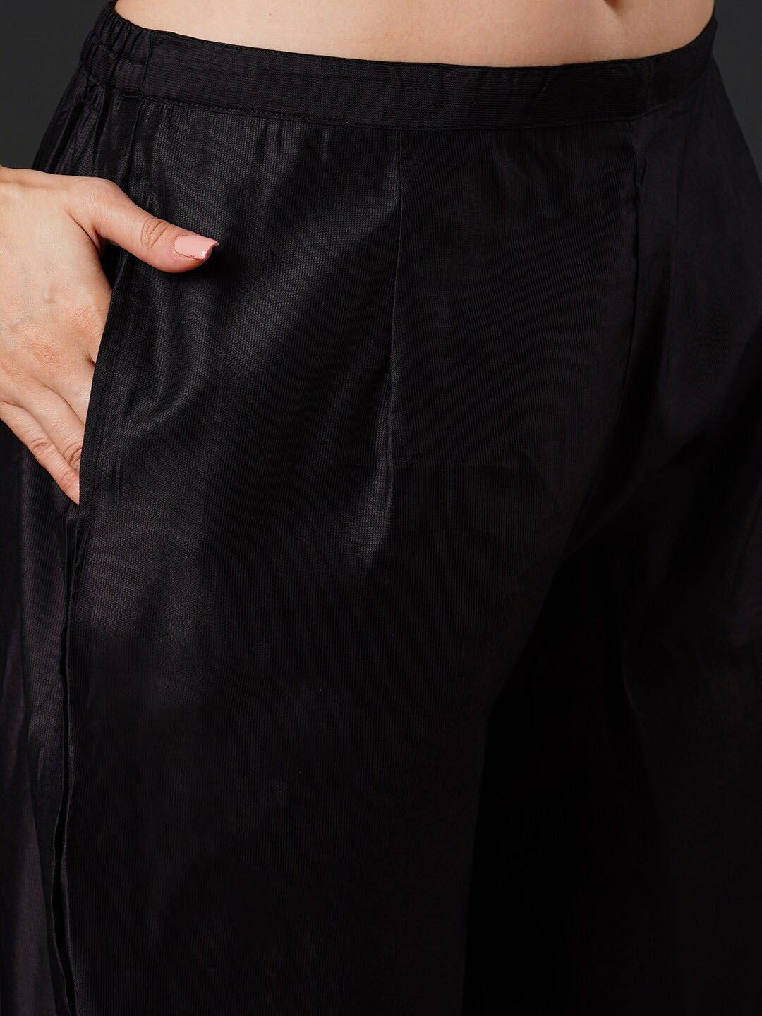 Dhiyona IE Ethnic Motifs Yoke Design Zari Kurta & Trousers With Dupatta