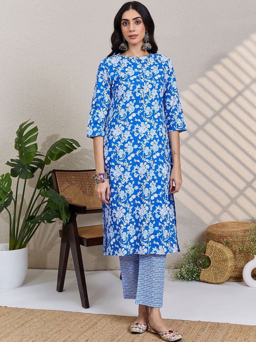 Women Floral Printed Regular Pure Cotton Kurta with Trousers & With Dupatta