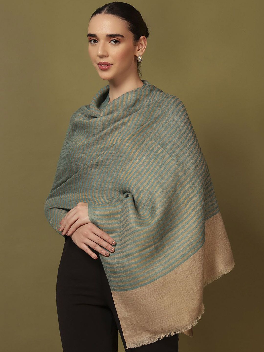 Dhiyona PA Striped Woven Design Shawl