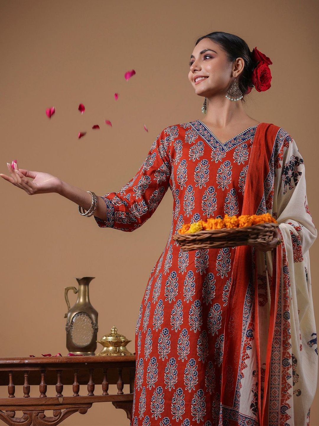 Dhiyona IE Ethnic Motifs Printed Regular Pure Cotton Kurta With Trouser And Dupatta