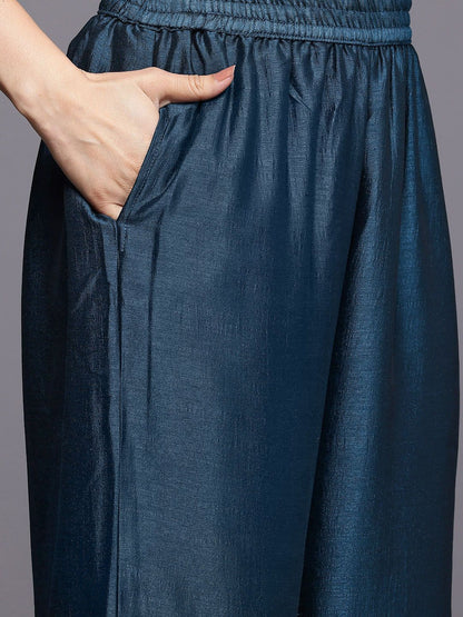 Dhiyona VA Women'sBlue Floral Embroidered V-Neck Regular Straight Kurta With Palazzo With Dupatta