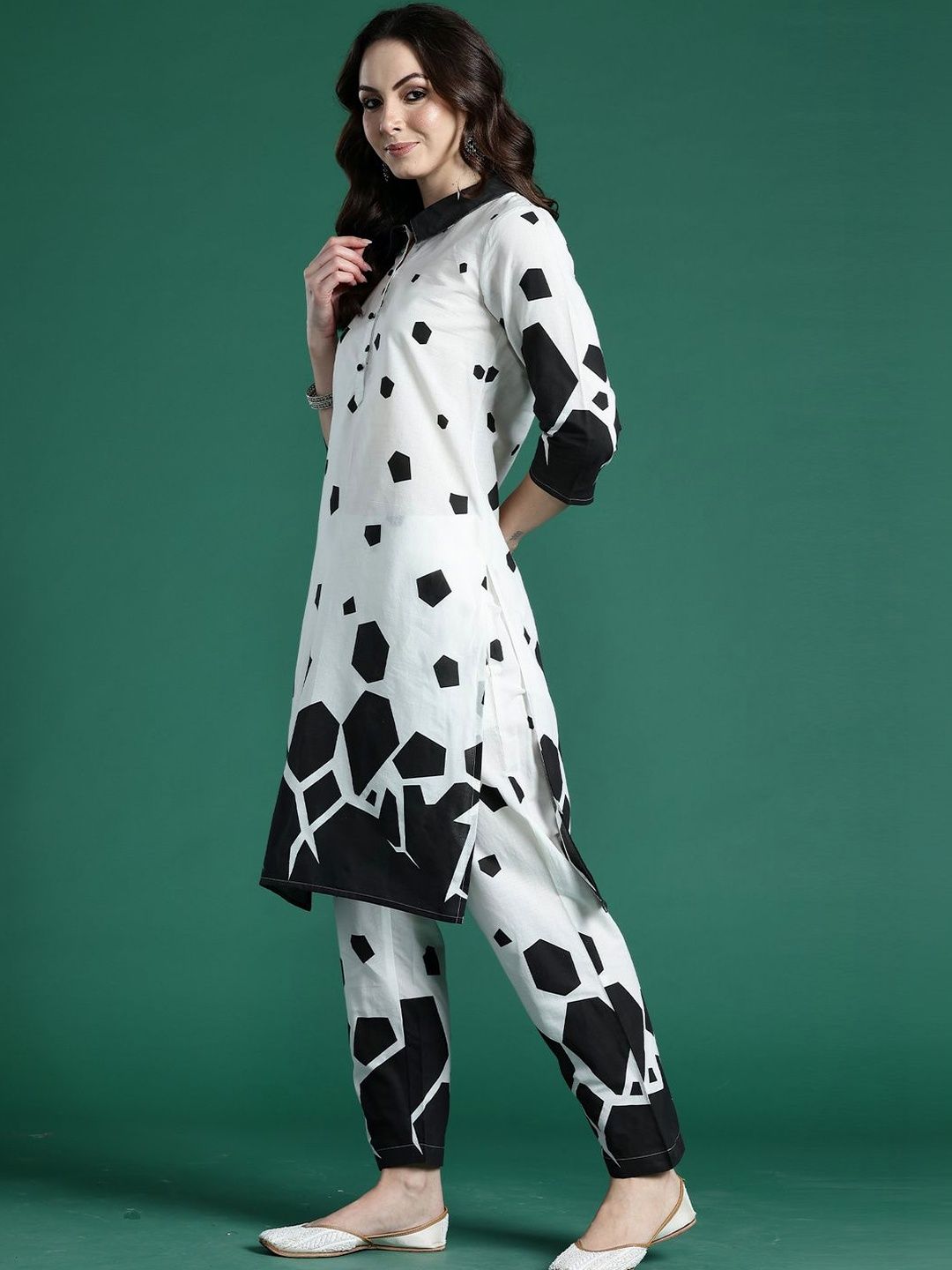 Women Printed Regular Pure Cotton Kurta with Trousers