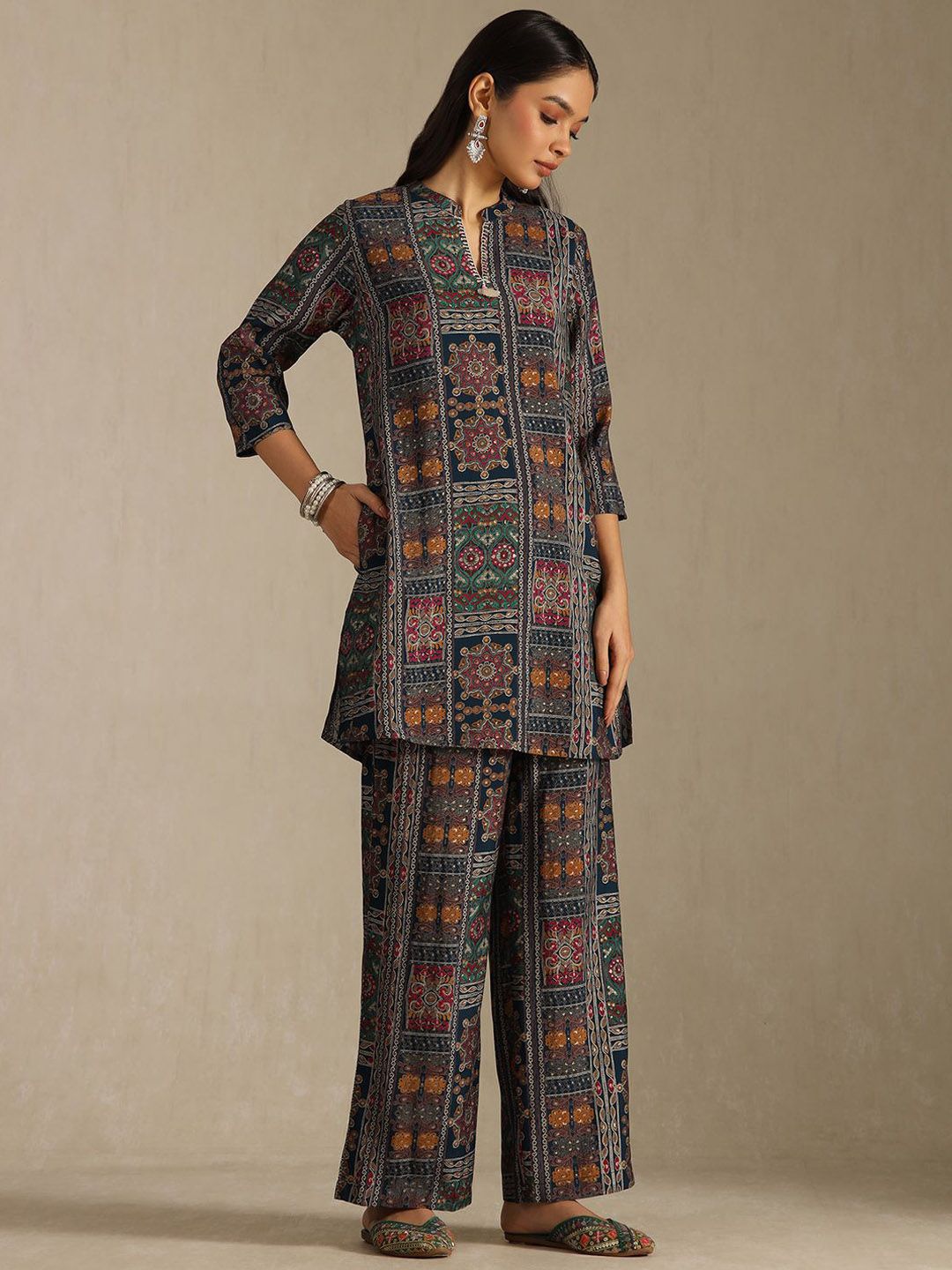 Dhiyona SO Women's Women Ethnic Motifs Printed Regular Thread Work Kurta with Palazzos