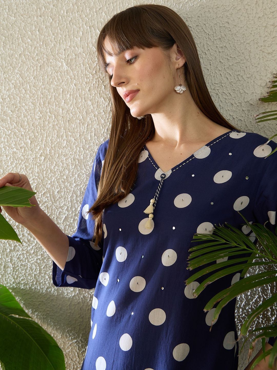 Dhiyona IE Printed V-Neck Three-Quarter Sleeves Pure Cotton Tunic And Trousers