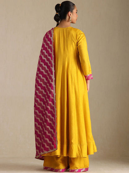 Dhiyona SO Women's Women Floral Embroidered Empire Zardozi Kurta Sets With Dupatta