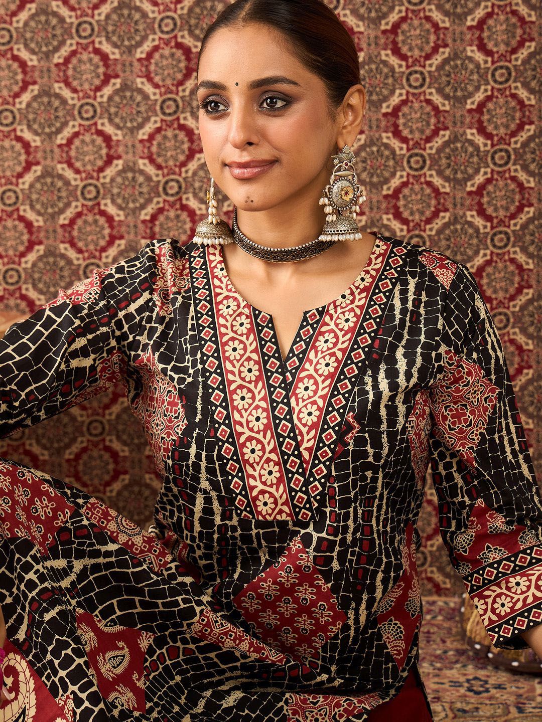 Women Ethnic Motif Printed Pure Cotton Straight Kurta Trousers Set