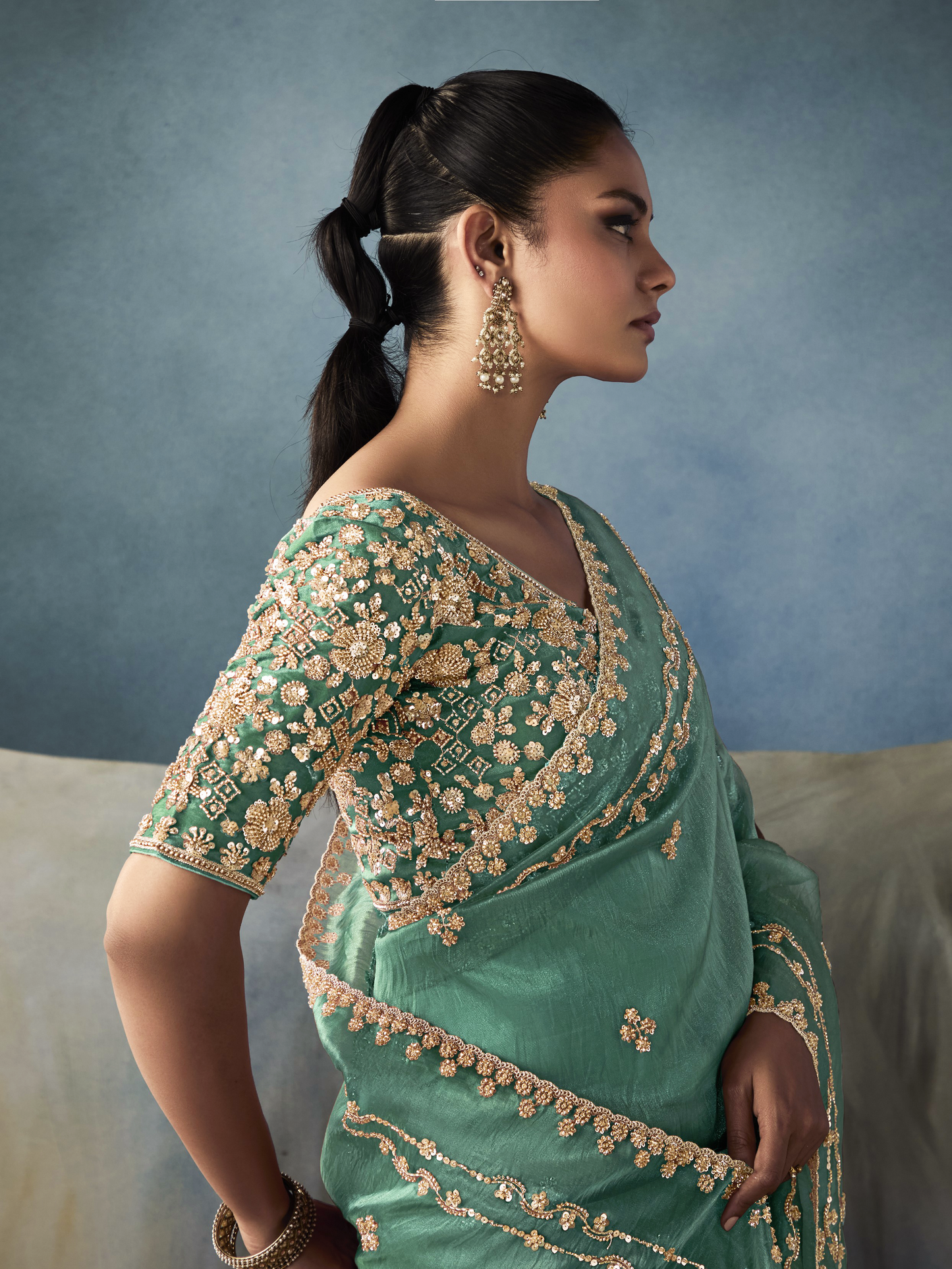 Dhiyona KM Women Sea Green Tissue Embroidered Fancy Heavy Border Saree