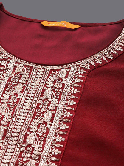 Ethnic Motifs Embroidered Round Neck Three-Quarter Sleeves Kurta Set