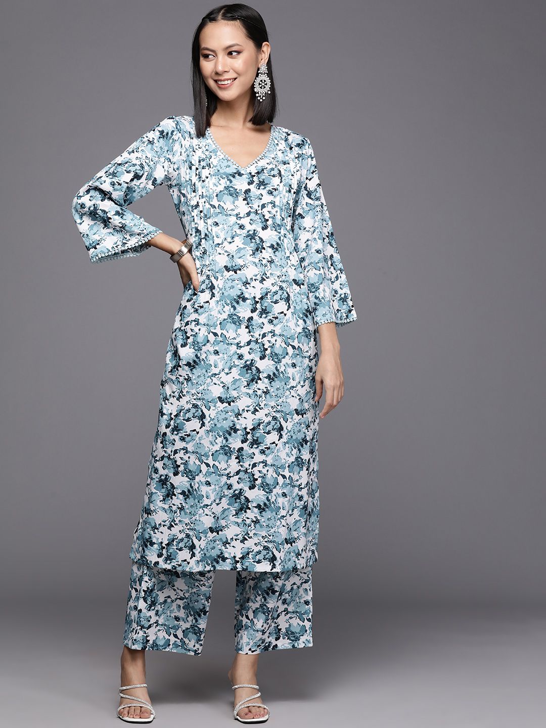 Dhiyona VA Women's Floral Printed Regular Silk Crepe Kurta with Trousers