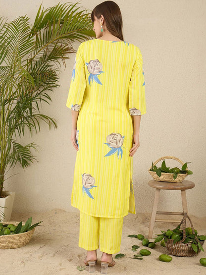 Dhiyona IE Floral Printed Notch Neck Straight Kurta With Trousers