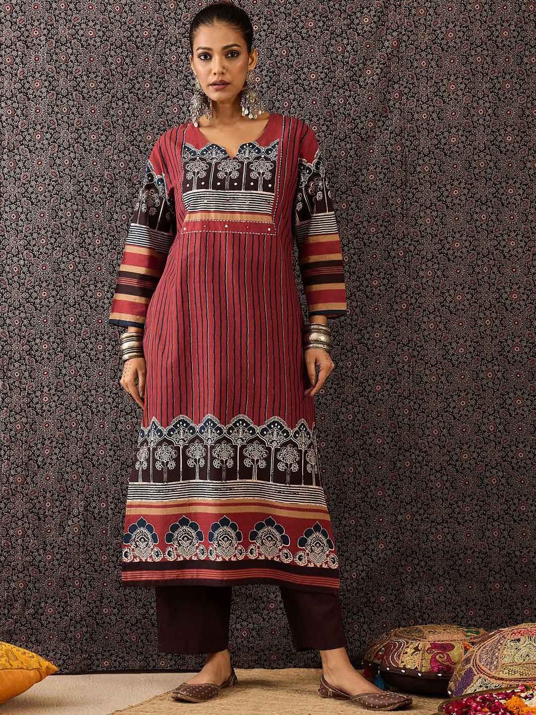 Women Floral Printed Regular Sequinned Pure Cotton Kurta with Trousers & With Dupatta