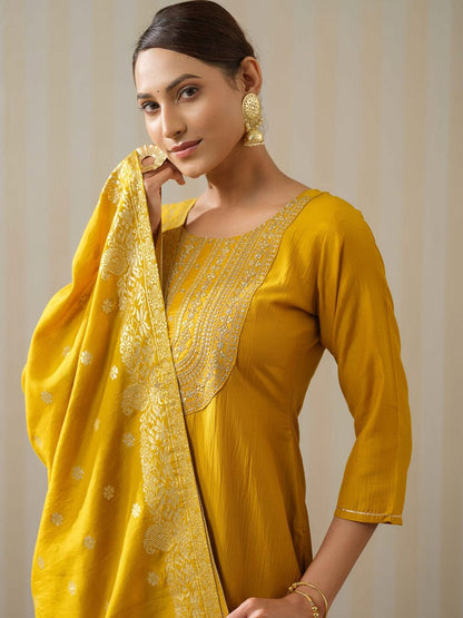Dhiyona OD  Yellow Ethnic Motifs Straight Kurta & Trousers With Dupatta